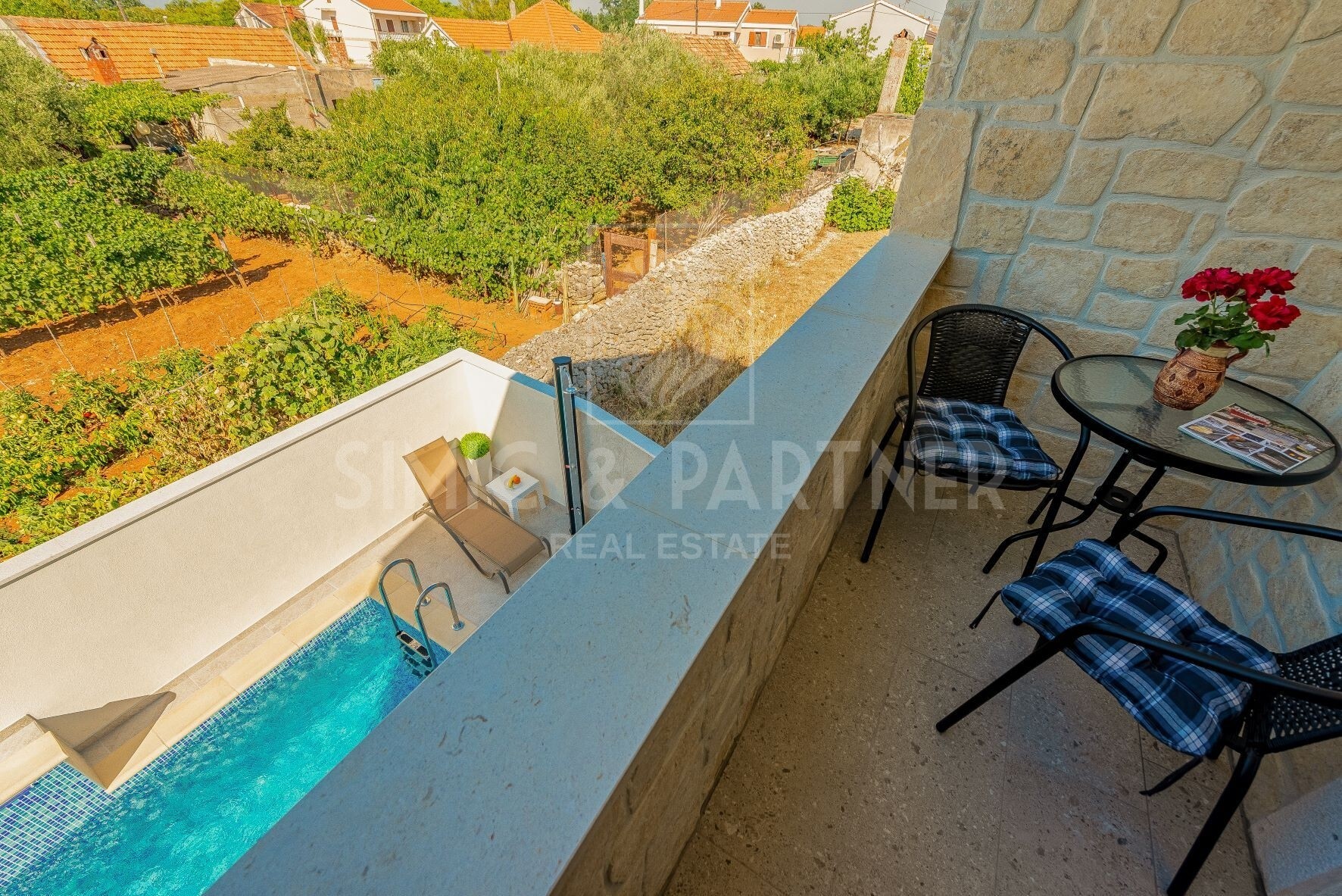 Steinhaus, Verkauf, Nin, Zaton