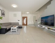 Steinhaus, Verkauf, Nin, Zaton