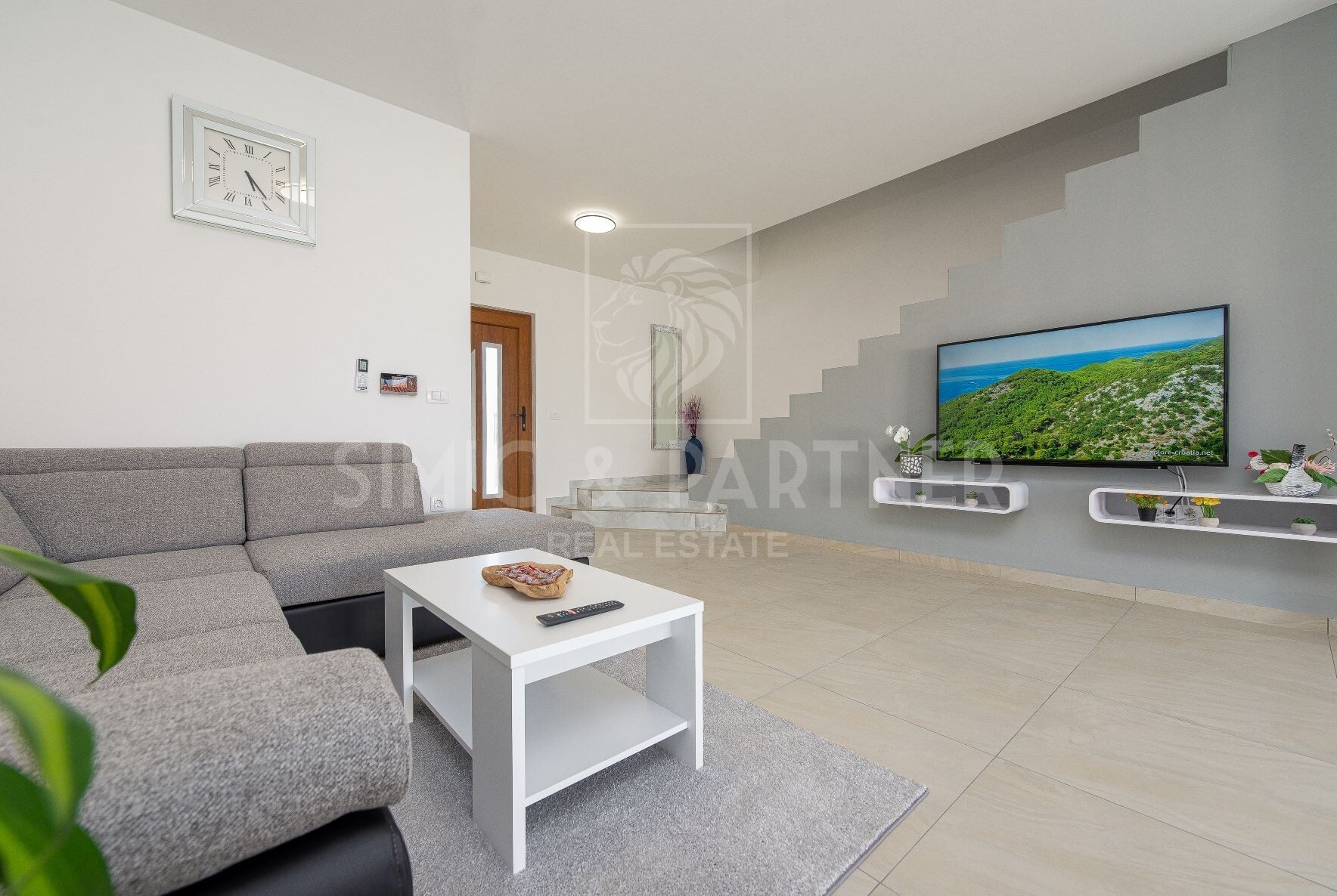 Steinhaus, Verkauf, Nin, Zaton