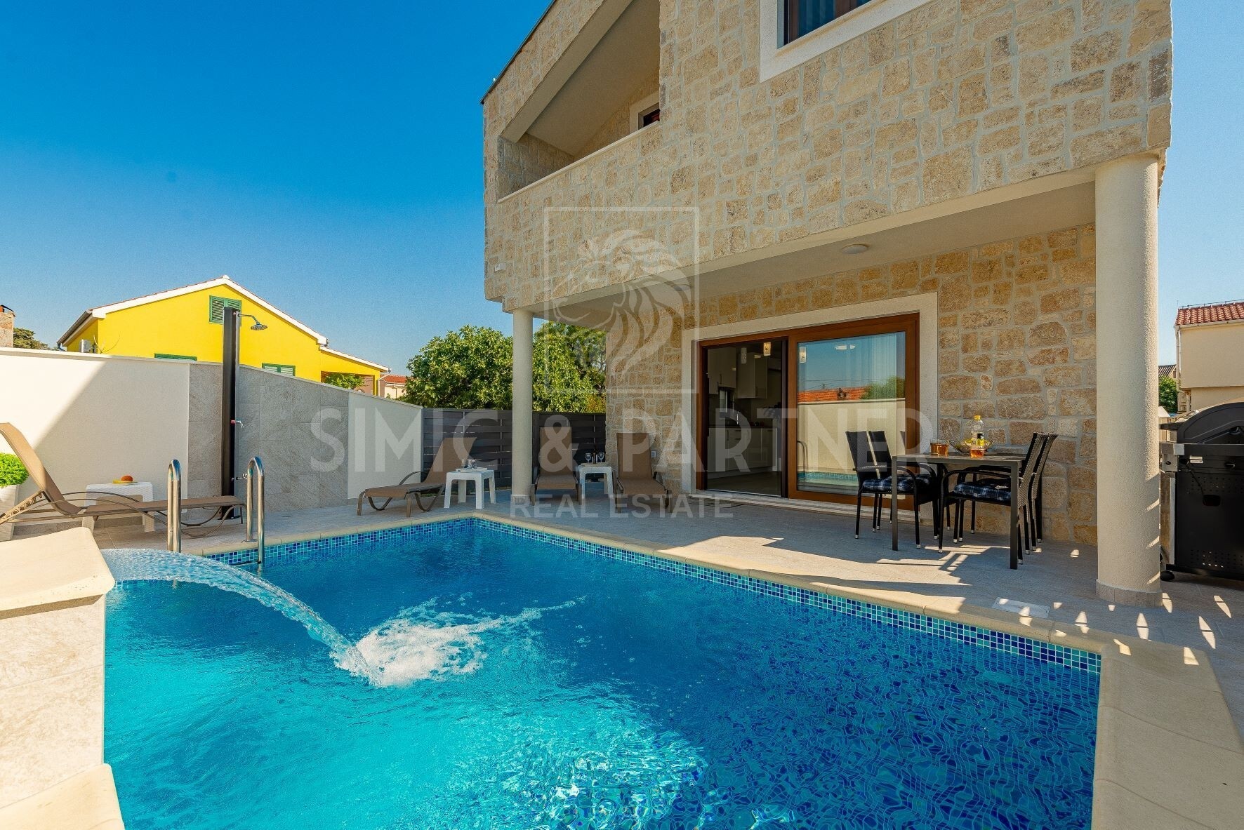 Steinhaus, Verkauf, Nin, Zaton