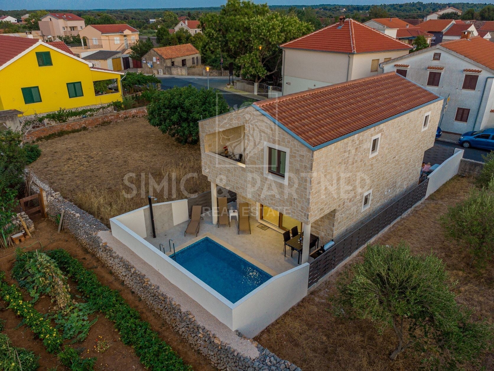 Steinhaus, Verkauf, Nin, Zaton