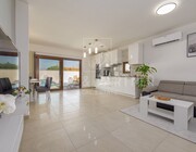 Steinhaus, Verkauf, Nin, Zaton