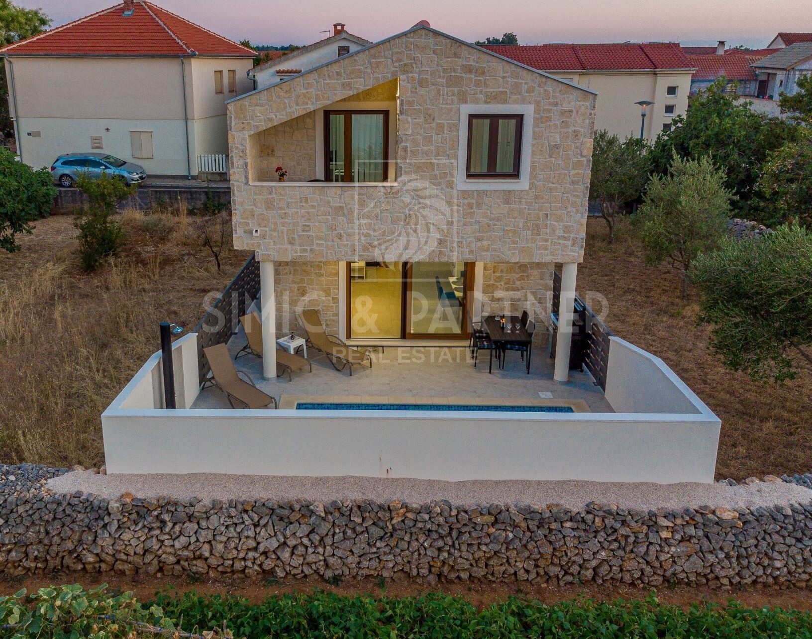 Steinhaus, Verkauf, Nin, Zaton